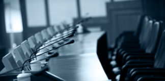 株主総会が完全オンライン型へ。新型コロナウイルスが変えた総会の在り方